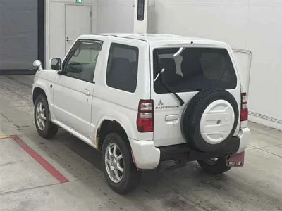 Mitsubishi Pajero Mini