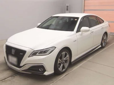 Toyota CROWN HYBRID