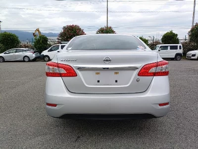 Nissan BLUEBIRD SYLPHY