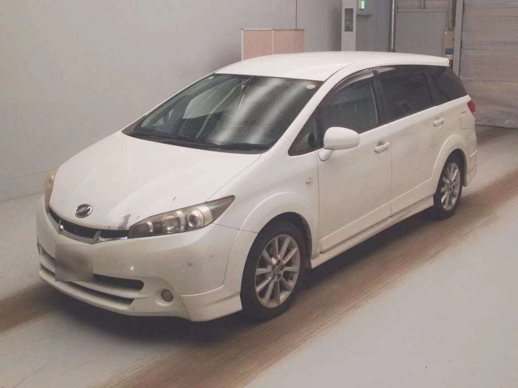 Toyota Wish  с аукциона в Японии