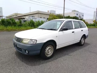 Nissan AD