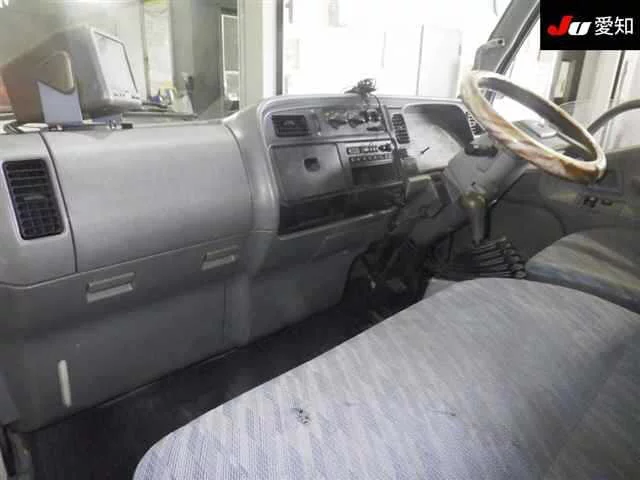 Mitsubishi Fuso Canter  с аукциона в Японии