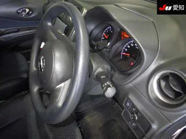 Nissan Note  с аукциона в Японии