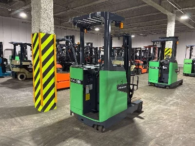 TOYOTA  FORKLIFT 