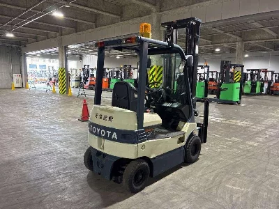 Toyota  FORKLIFT