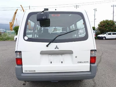 Mitsubishi Delica
