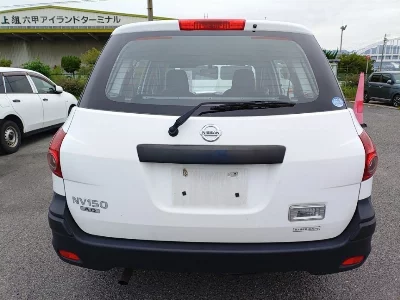Nissan AD
