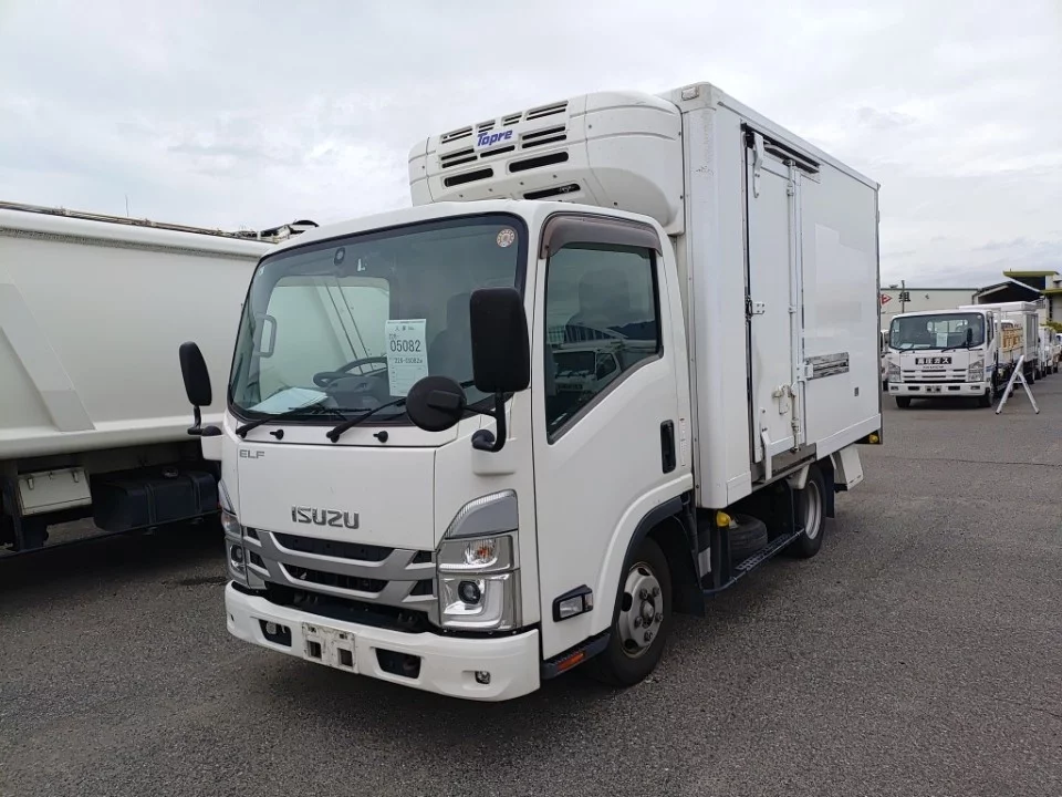 Isuzu Elf  с аукциона в Японии