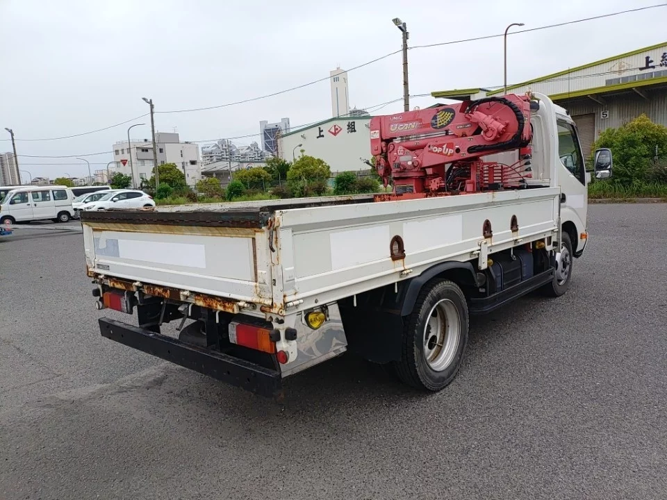 Hino Dutro  с аукциона в Японии