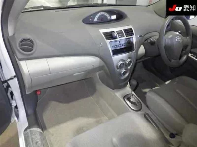 Toyota Belta