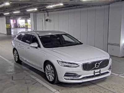 Volvo V90