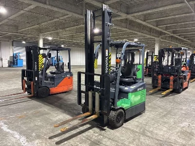 Toyota  FORKLIFT
