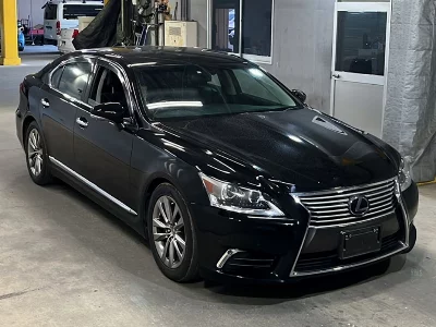 Lexus LS460L