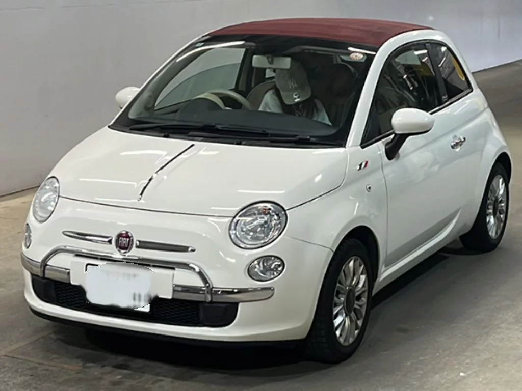 Fiat 500  с аукциона в Японии