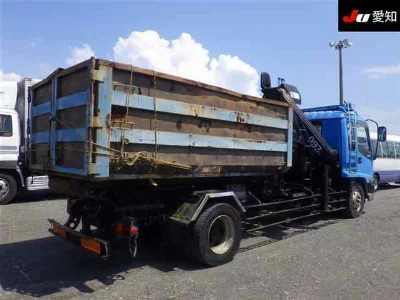 Isuzu Forward