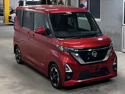 NISSAN ROOX