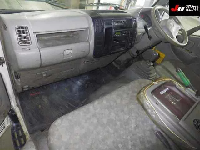 Hino Dutro  с аукциона в Японии