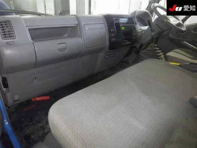 Hino DUTRO TRUCK