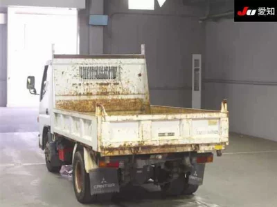 Mitsubishi Fuso Canter