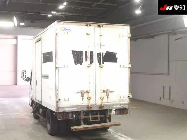Isuzu Elf  с аукциона в Японии