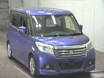 Mitsubishi Delica D:2