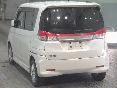 Mitsubishi Delica D:2