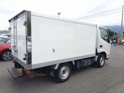 TOYOTA DYNA