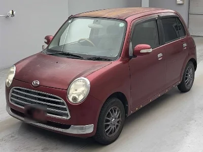 Daihatsu Mira Gino