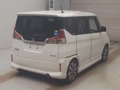 Mitsubishi Delica D:2