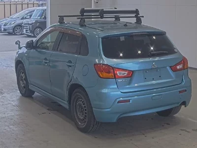 Mitsubishi RVR