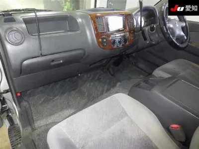 Nissan Caravan