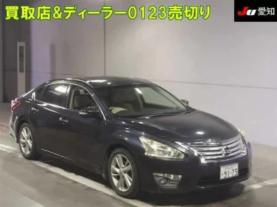 Nissan Teana