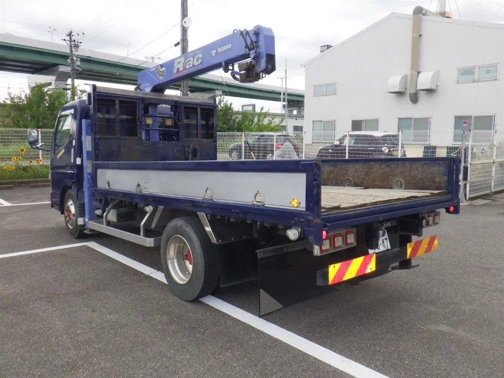 Mitsubishi Fuso Canter  с аукциона в Японии