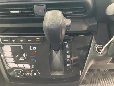 Mitsubishi eK X Space