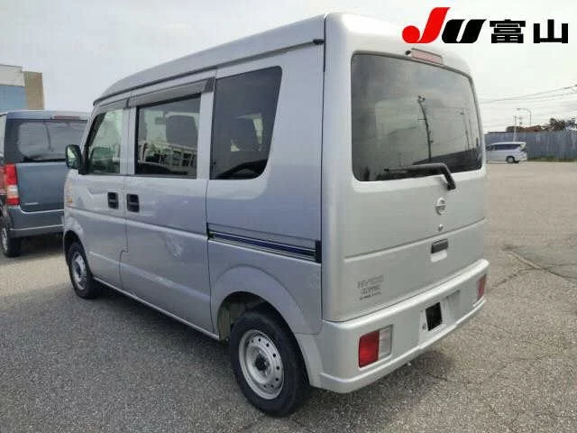 Nissan NV100 Clipper  с аукциона в Японии