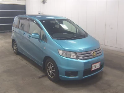 Honda Freed Spike