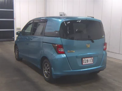 Honda Freed Spike