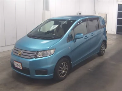 Honda Freed Spike
