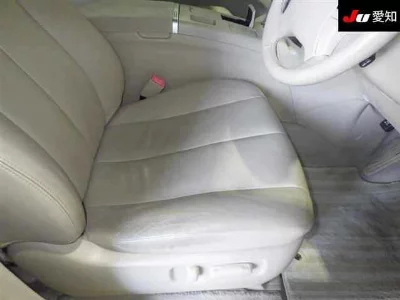 Toyota Estima Hybrid