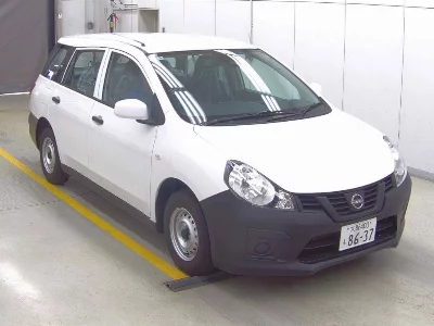 Nissan AD