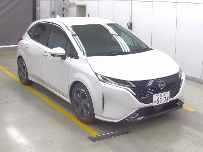 NISSAN AURA
