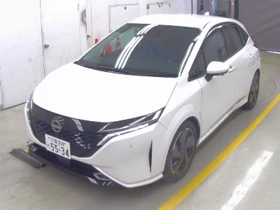 NISSAN AURA