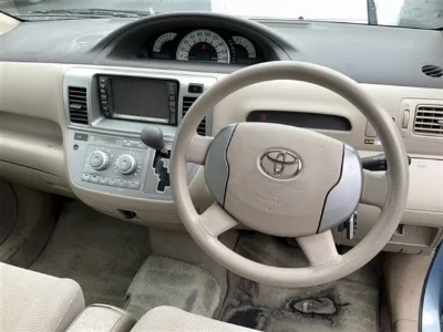 Toyota Raum