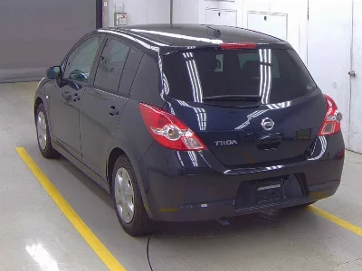 Nissan Tiida