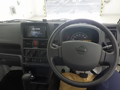 Nissan NT100 Clipper