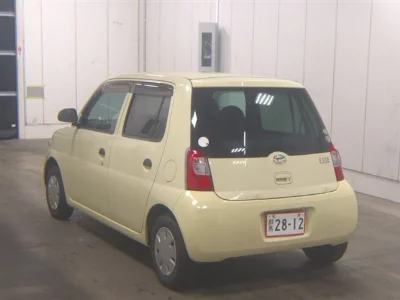 Daihatsu Esse