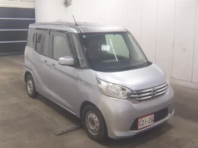 Nissan Dayz Roox