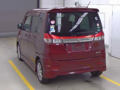 Suzuki Solio