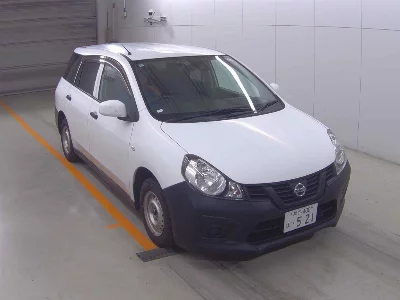 Nissan AD
