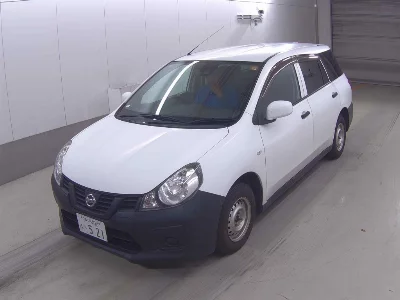 Nissan AD